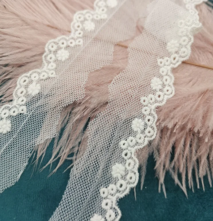 Бесплатная доставка 5 метров хлопковая декоративная вышивка цвета слоновой