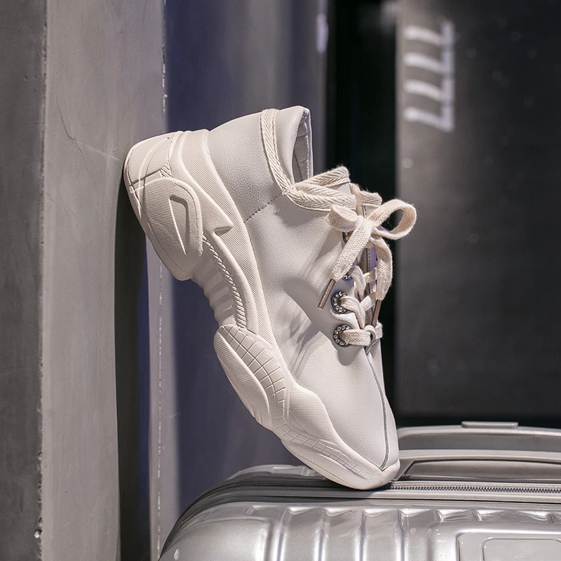 Новинка модные кроссовки на платформе женская обувь толстой подошве цвет белый