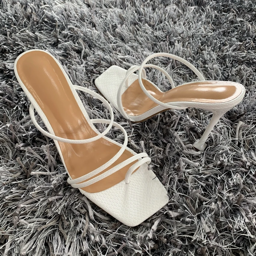 

2020 Summer Pumps Sexy snake print Slippers Sandals Shoes Women Thin High Heels Square Toe Sandal Lady Pump Shoes Mules