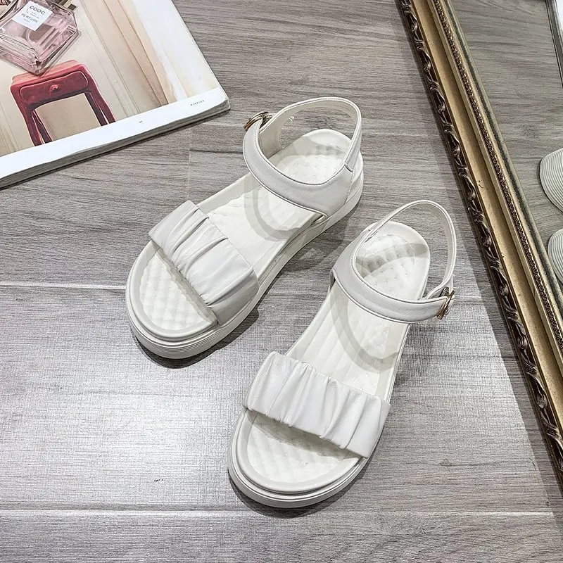 

Rubber Flip Flops Female Shoes Ladies' Slippers Low Luxury Slides Platform Hawaiian 2021 Designer Summer Fabric Hoof Heels Basic