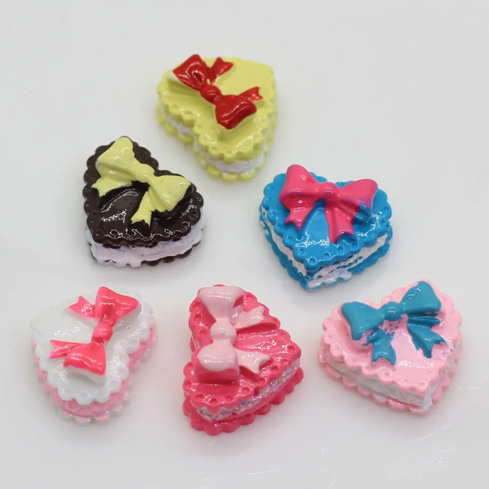 

100/50pcs Newest Simulation Mini Heart Cream Cake Resin With Bowknot For Diy Children Re-ment Or Phone Beauty Accessories