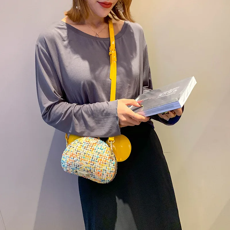 

Disney New Female Bag Cute Mickey Pattern Bag All-match One-shoulder Messenger Bag Fashion Plaid Ladies Chain Bag