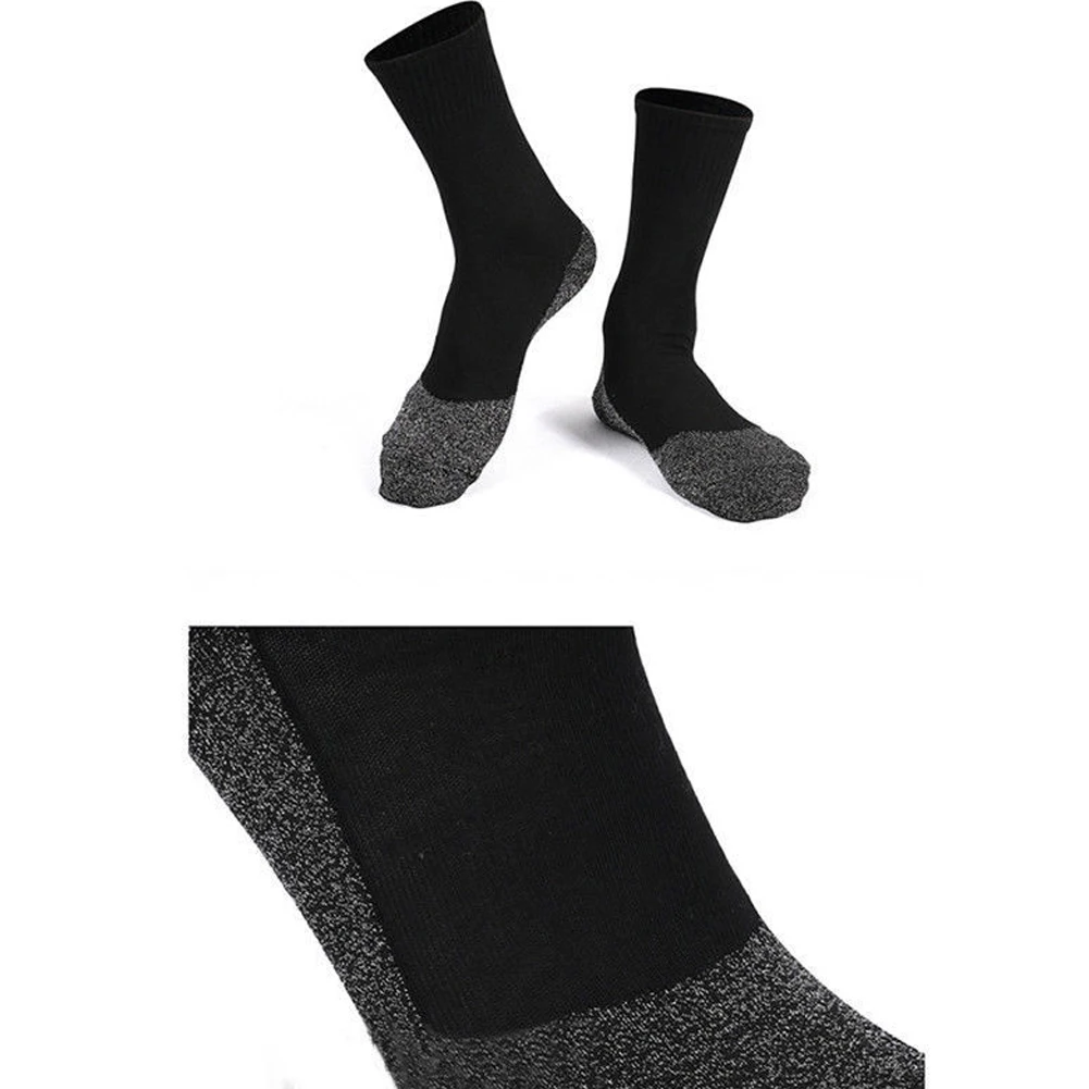 

Long Warm Insulation Black Sports Outdoor Skiing Winter Socks 35 Degree Below Aluminized Fiber