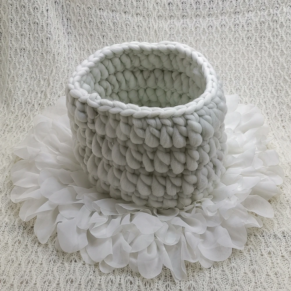 150x100cm Posing Layer Backdrop+Knitted Basket+50cm Flower Style Mat Soft Chiffon Cushion for Newborn Baby Photography Prop