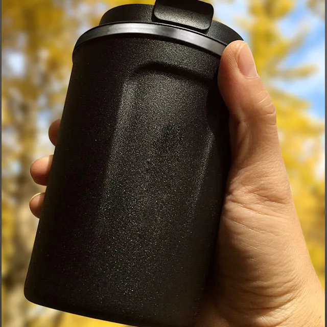 

High quality double wall stainless steel mug with lid for spill proofed 6 pcs free straws and brush