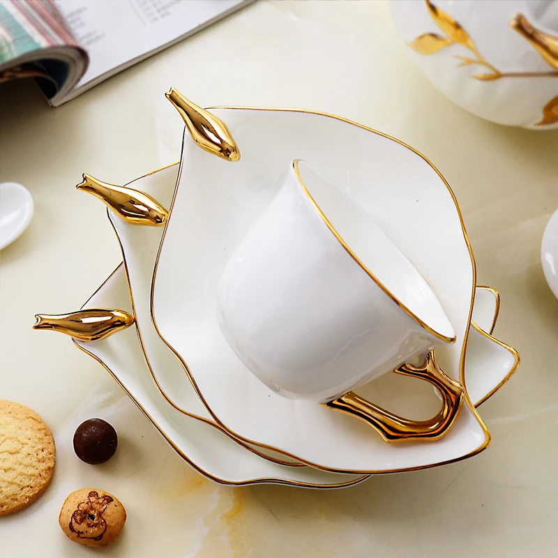 Креативная белоснежная керамическая кофейная чашка с ложкой чайная белая и