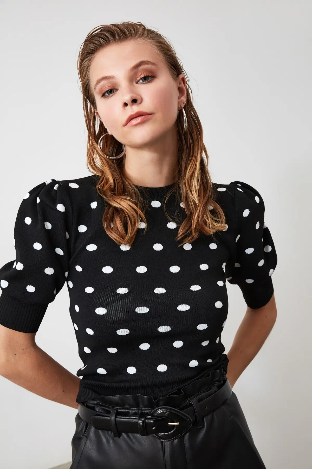

Trendyol Polka Dot Knitwear Sweater TWOAW21KZ0652