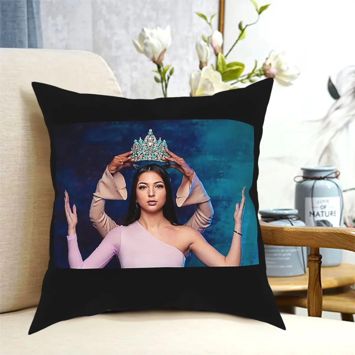 

Queen Eva 45*45 50*50 Throw Pillow Cover Polyester Decorative Pillow for living room 45*45cm Custom Cushion Covers