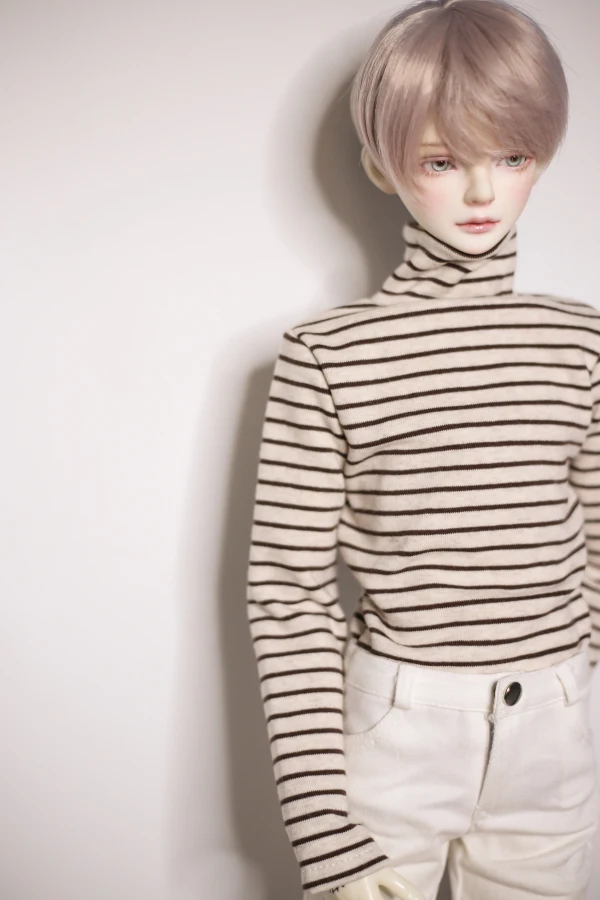 

BJD doll dress is suitable for 1/3 1/4 MSD size small turtleneck joker shirt 2 colors into doll accessories