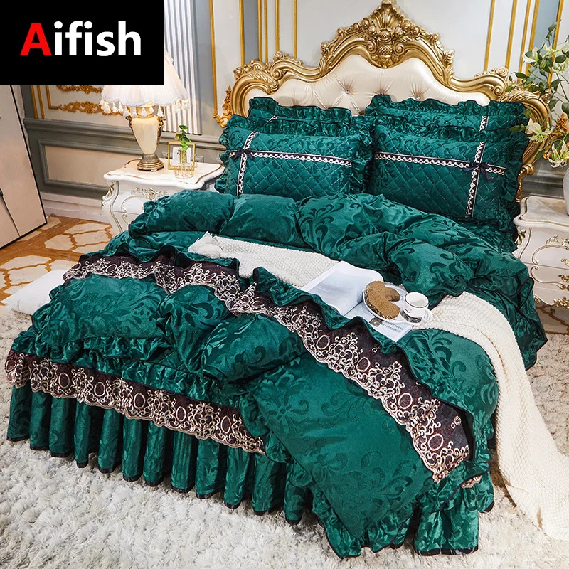 Autumn Winter Velvet Lace Bed Skirt Keep Warm European Full Encirclement Bedspread Mattress Non-Slip Protective Cover Bedding 5