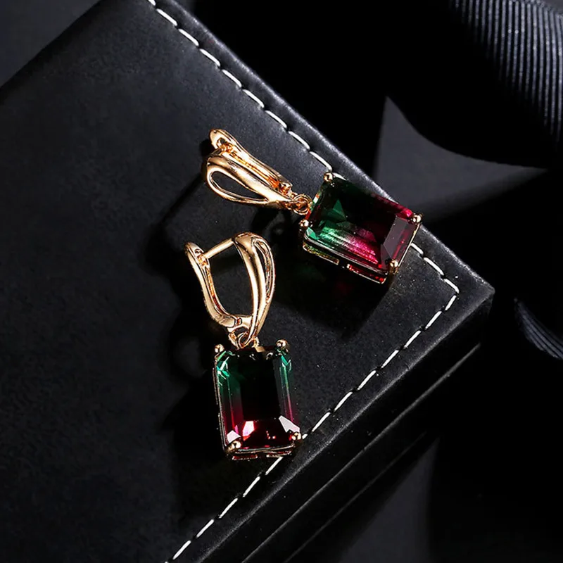 

New Popular Gold Copper Metal Drop Earrings For Women Colorful Gradient Square Crystal Fashion Dangle Earrings Jewelry