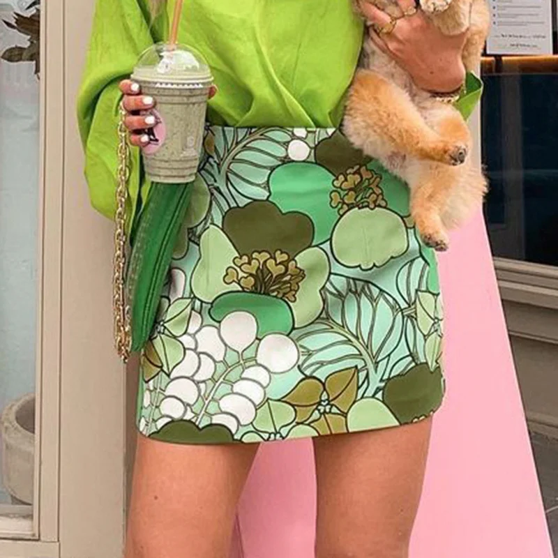

ZOVSV Flower Floral Print Vintage Short Skirts Womens Casual Summer Y2K High Waisted Mini Skirt Ladies Streetwear Fashion
