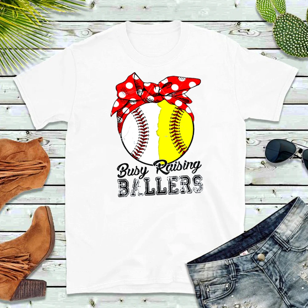 Beschäftigt Anhebung Ballers Baseball Softball Mom Shirts Basketball Fußball Soccer Mom T Spiel Tag 100% Baumwolle T-shirt