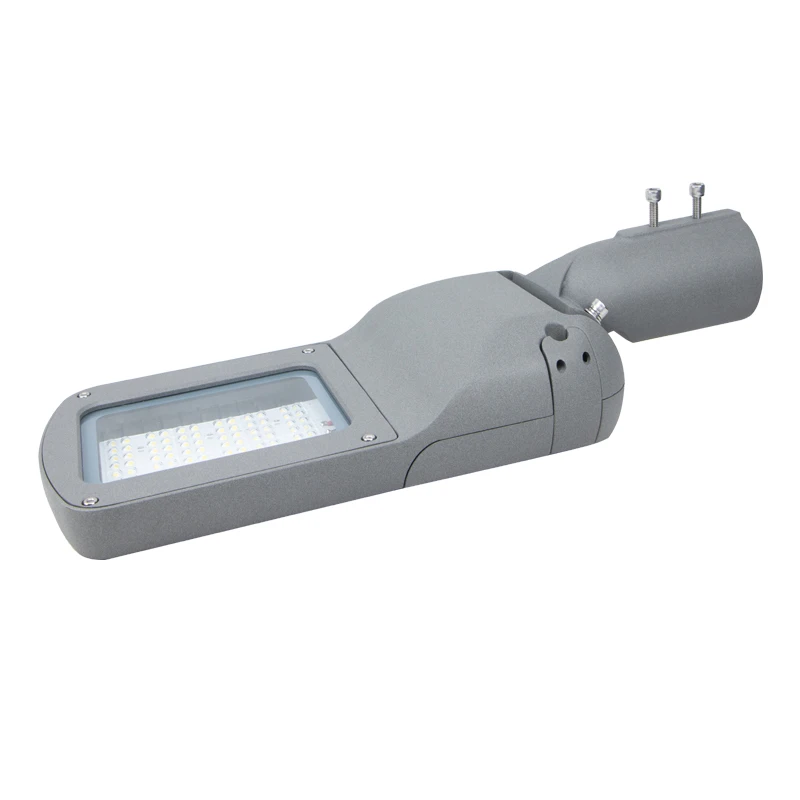 Уличный светодиодный фонарь 70 Вт с защитой от грома встроенная