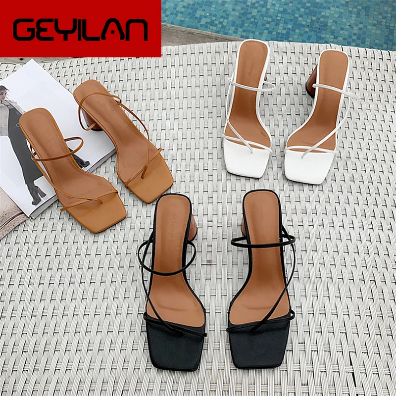 Новинка 2020 женские туфли на толстой плоской подошве тапочки с ремешком модные