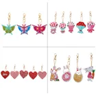 Цепочка для ключей сделай сам с вышивкой стразами