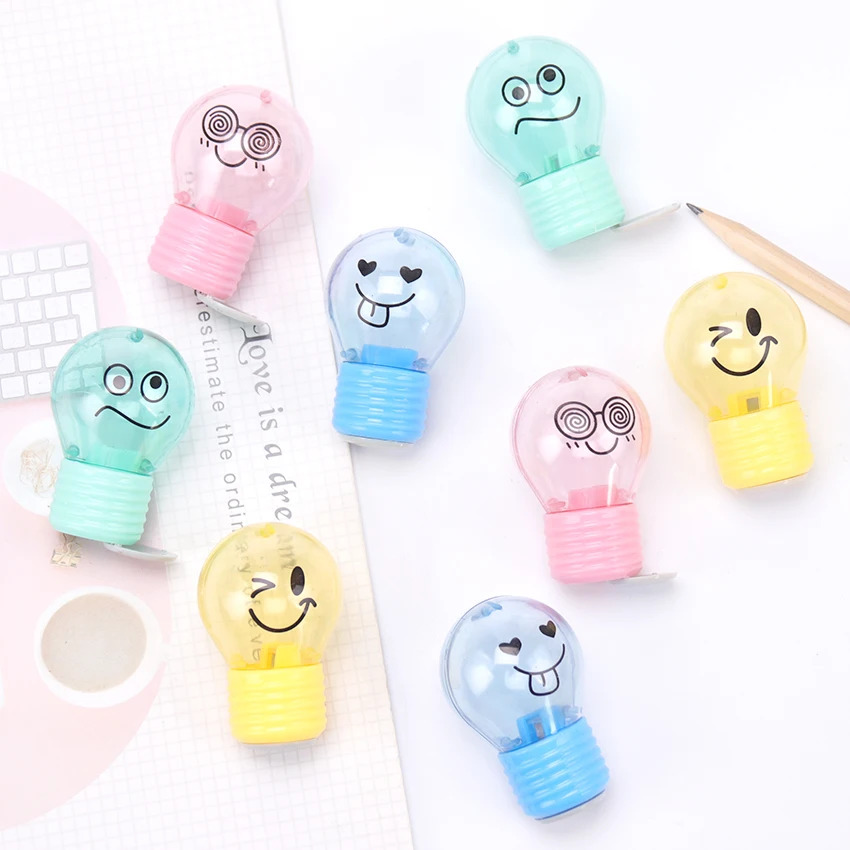 1 шт. Kawaii Новинка лампы Стиль точилка для карандашей творческие эмоции Пластиковая точилка для карандашей для детей Подарки школьные принадлежности