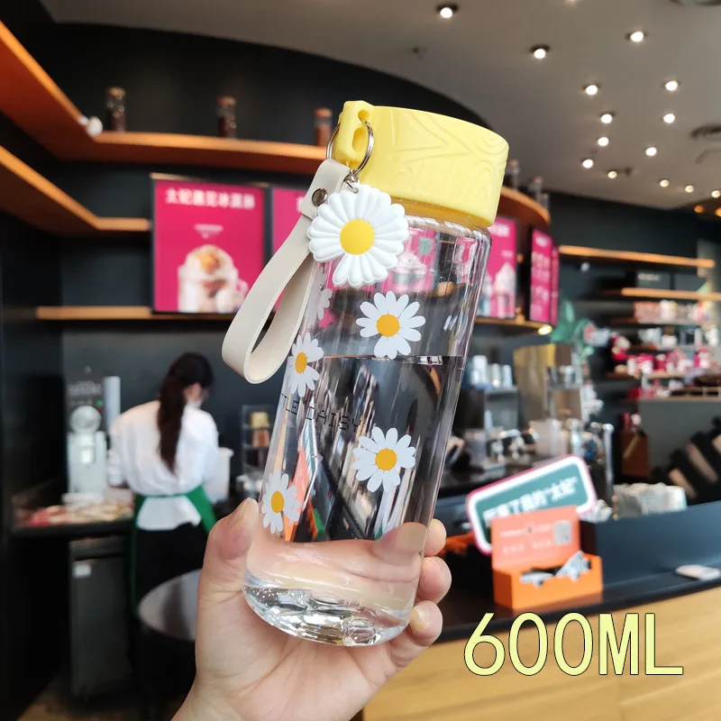 Маленькие пластиковые бутылки для воды с маргаритками без БФА креативная