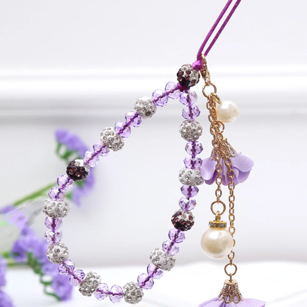 

1PC Mobile Phone Case Pendant Flower Rhinestone Imitation Pearl Phone Lanyards Cards Hanging Rope (Random Color)