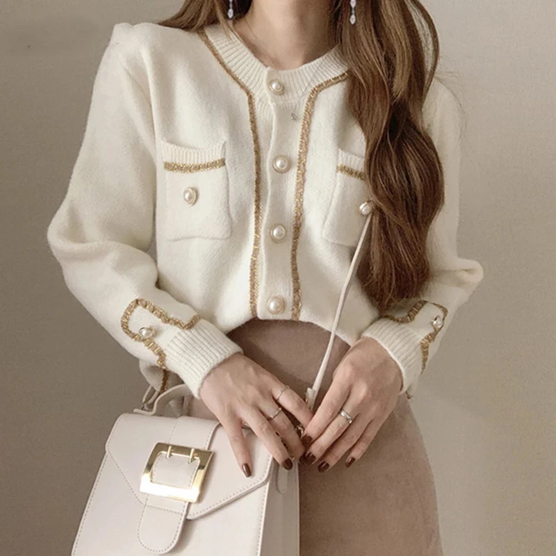 

2020 Autumn Chic Pearl Button Sweaters Fashion Simple Cardigans Women O-neck Casual All-match Double Pockets Coat 1G715