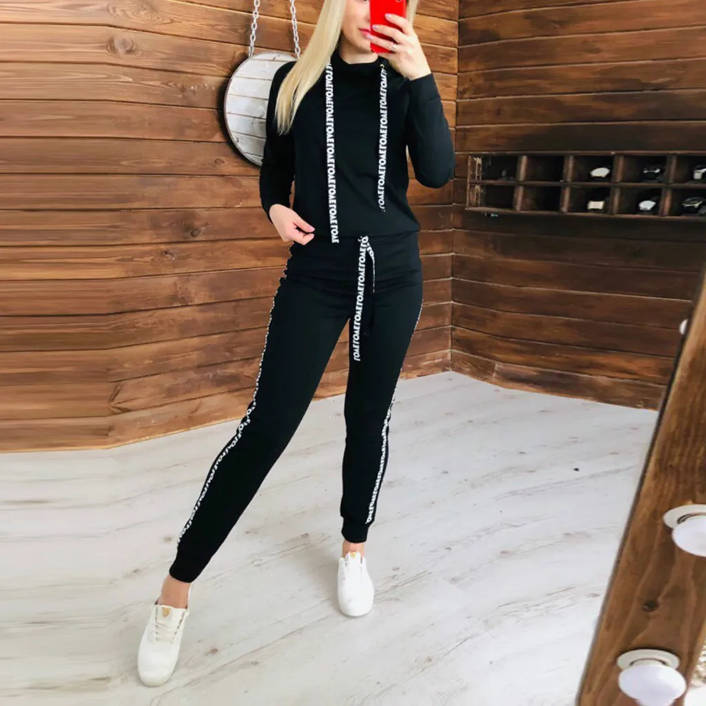 Женский спортивный костюм осенне-зимний из двух предметов в европейском и