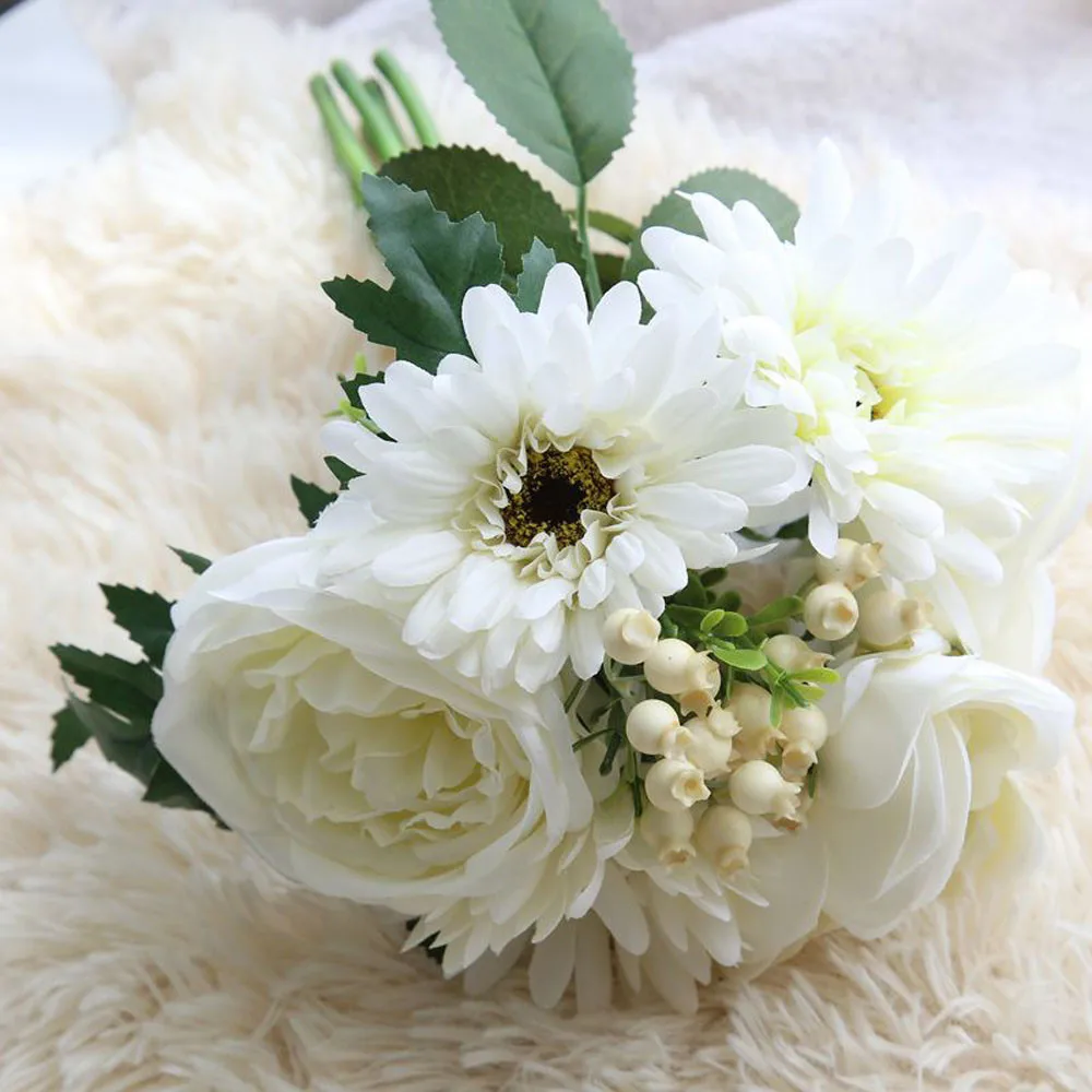 Букет Гербера и пиона 4 больших цветка некоторые ягоды искусственный цветок