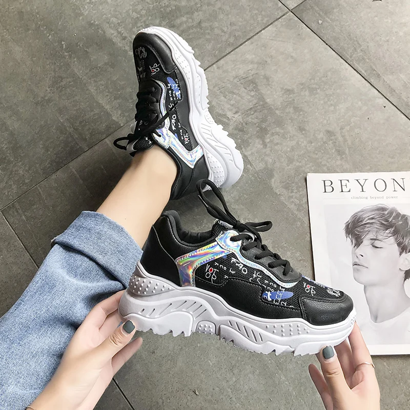 Женские кроссовки на платформе сетчатые шнуровке повседневная весенняя обувь