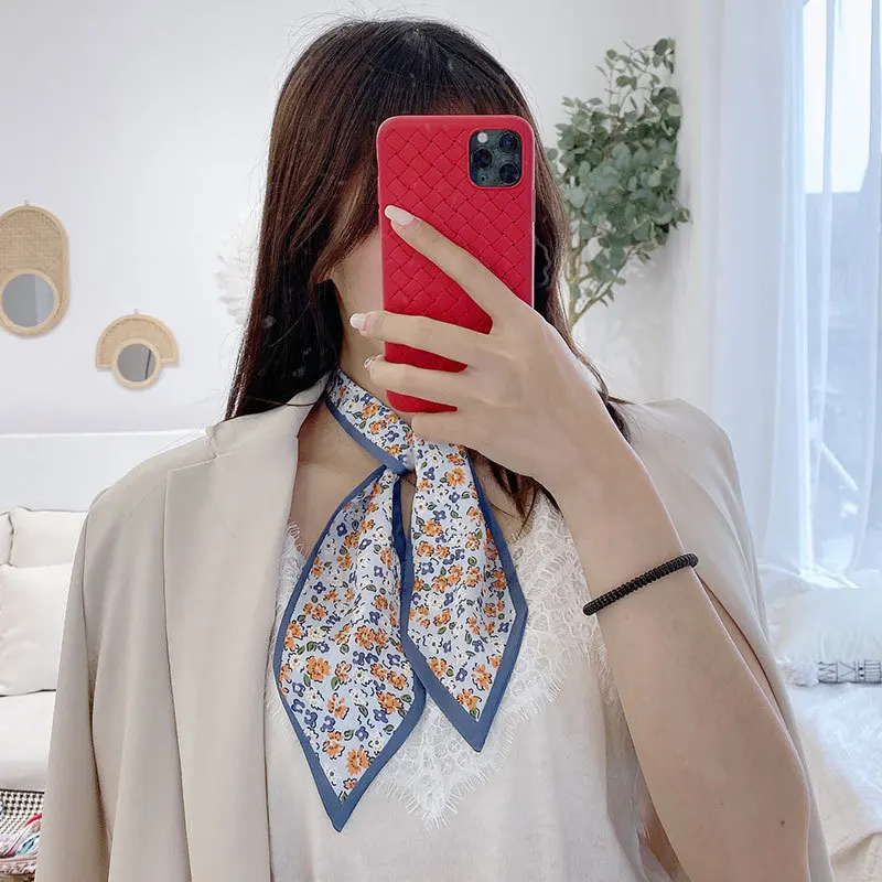 

Женский шелковый шарф в стиле ретро с цветочным принтом, многофункциональная бандана для шеи, офисные женские остроносые стримеры, головны...