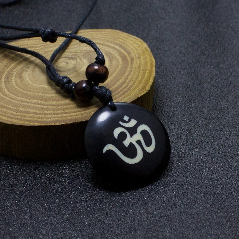 АУМ Ом буддийские индуизм йога Индия кости яка вырезка амулет подвеска