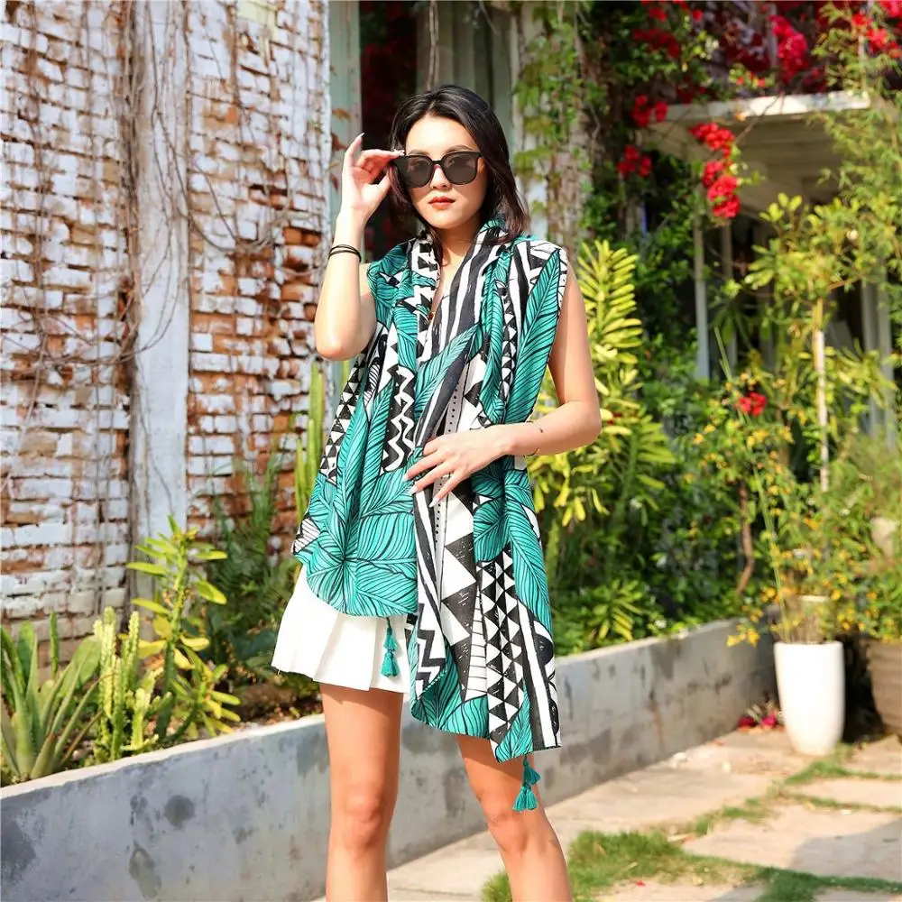 

Роскошный фирменный модный осенний вискозный шарф зеленые цветочные кисточки пляжный хиджаб шали и платок шарф буфанда мусульманский хидж...