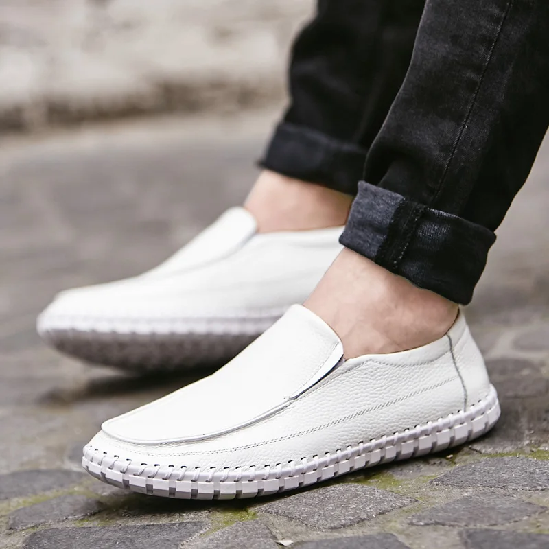 Мокасины мужские из натуральной кожи легкие лоферы плоская подошва без застежки