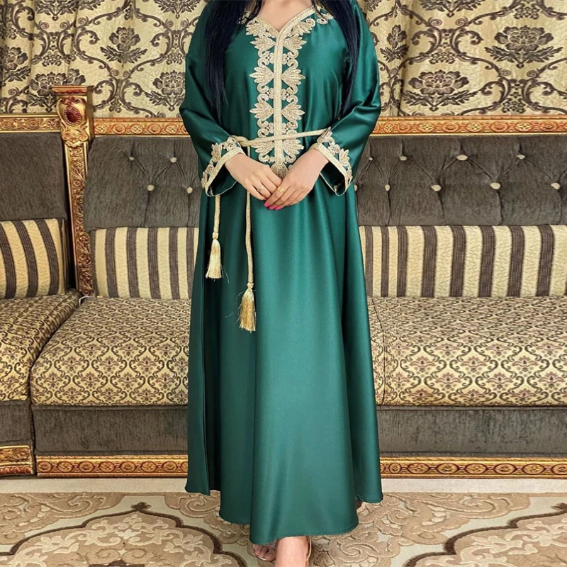 

Women Dubai Jalabiya Abaya Maxi Dress Loose Satin Long Sleeves Applique Arab Islam Muslim Gown Morocco Jelleba Ramadan Eid Party