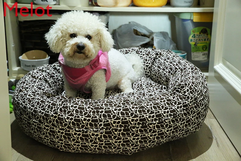 

Nordic American Pastoral Removable and Washable Pet Bed Doghouse Cathouse Cotton Material Full Body Disassembly Dog Supplies