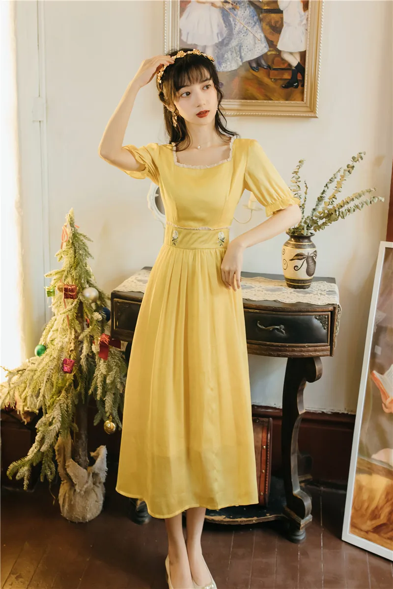 

The new film chiffon temperament show thin waist embroidery fairy dress