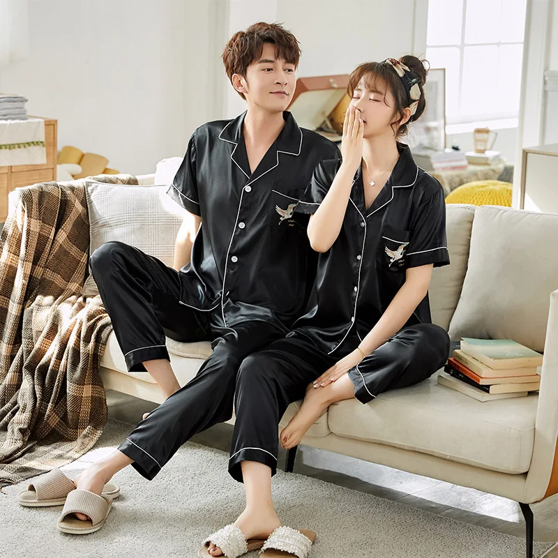 

Couple Pajamas Set Comfort Silk Satin Men And Women Sleepwear Set 2Pcs Polyester Simple Style Lovers Turn-down Collar Homewear