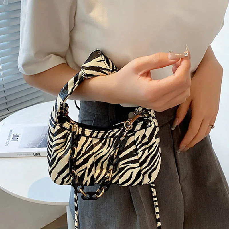 

2021 New Casual Zebra Pattern Handbags Women High Quality PU Leather Shoulder Bag Ladies Fashion Thick Chain Armpit Bags Purse