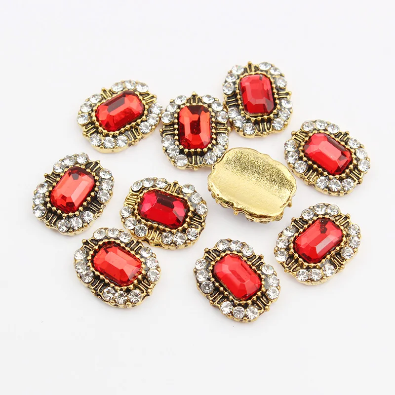 Стразы для дизайна ногтей сплав под античное золото прямоугольник 10x12 мм