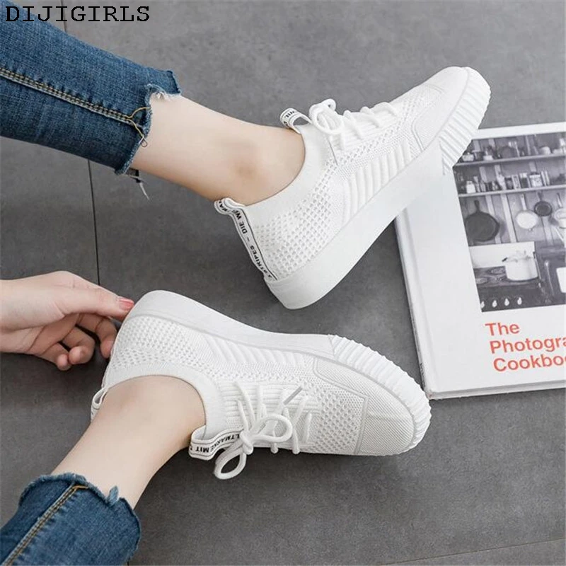 

Nice Fashion Flying Weaving Socks Casual Shoes Flat Soft Student Fashion Shoes Flats Lady Shoes Breathable Women Sneakers