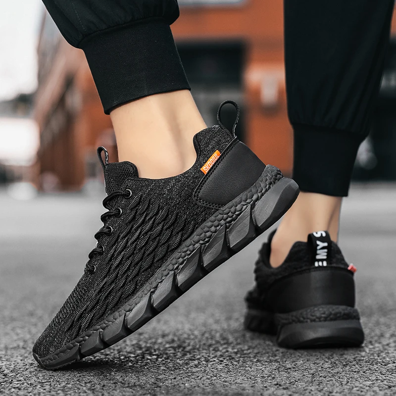 

Кроссовки мужские спортивные белые, Размеры 35-42