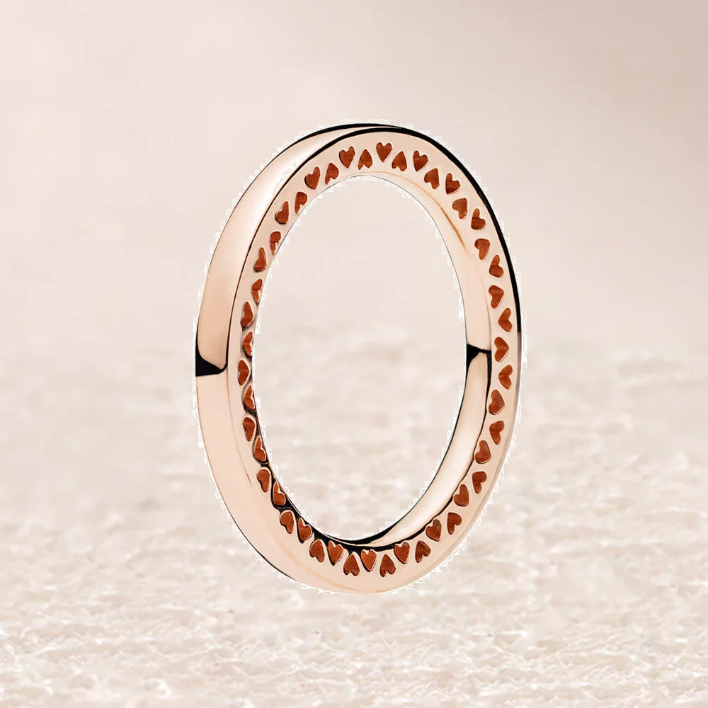 

186237 ROSE CLASSIC HEARTS OF RING