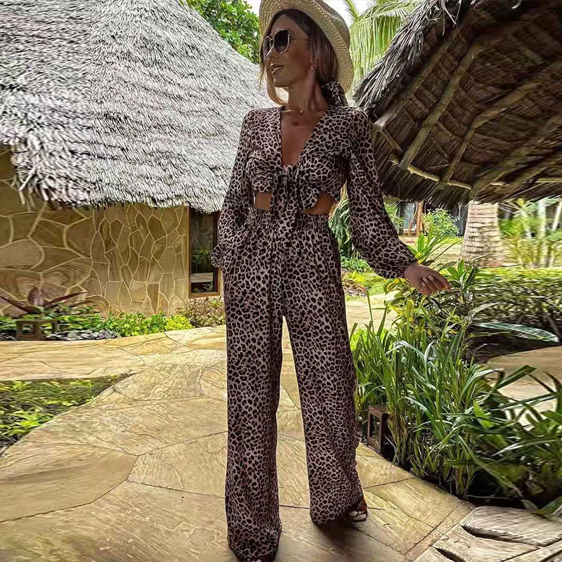 

2021 Summer New Fashion Casual Printing Suit Short Cropped Long-sleeved Top + Loose Trousers Two-piece Suit