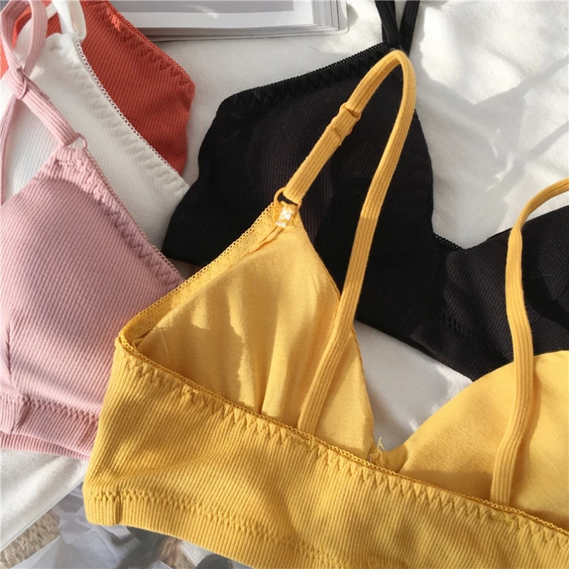 Женский бюстгальтер пуш ап бесшовный эластичный с треугольной чашечкой без