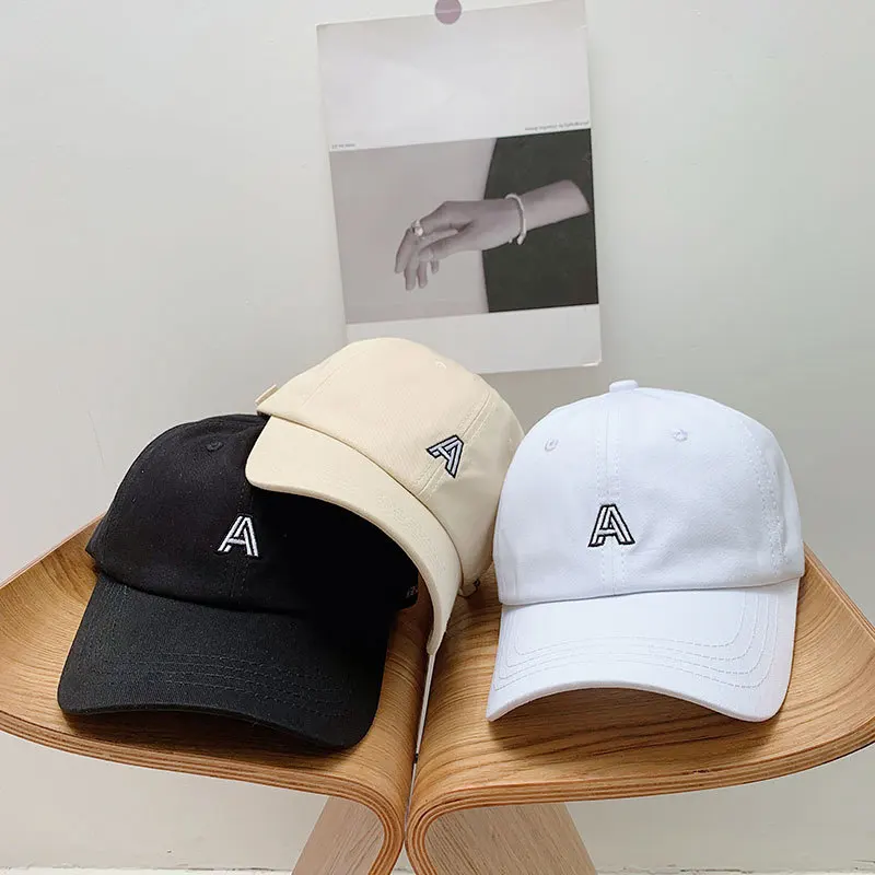 Бейсболка с вышивкой Буквы A Мужская универсальная шапка Студенческая трендовая