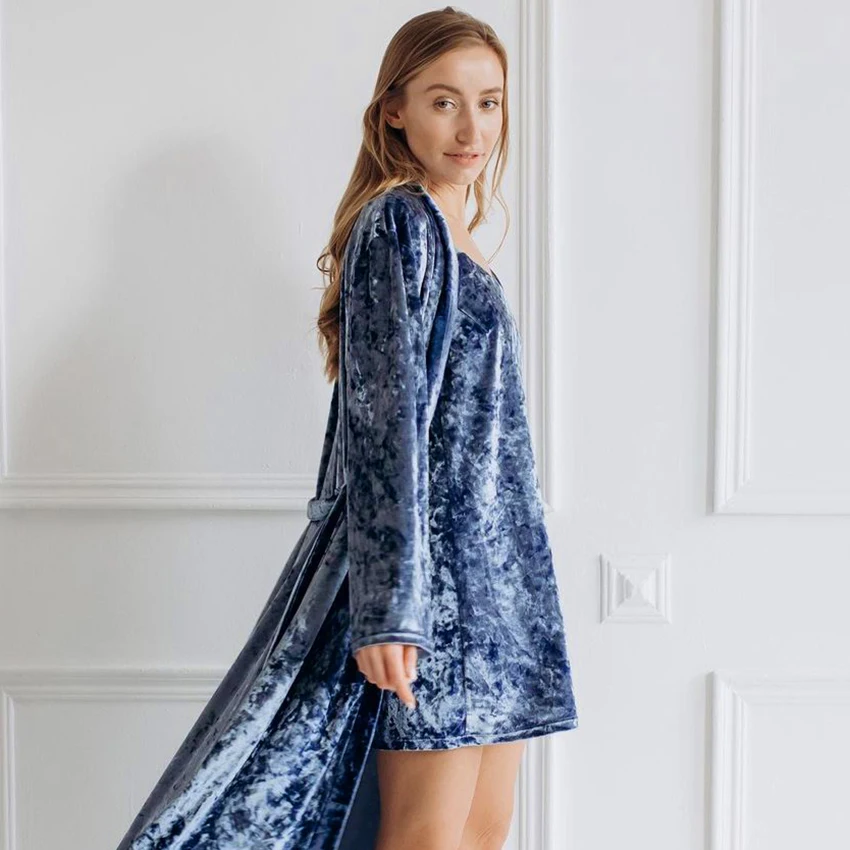 

Restve Blue Velvet Women Robes 2 Piece Set Loose Long Sleeve Home Robe Knit Spaghetti Strap Nightdress Female Sets Autumn Casual