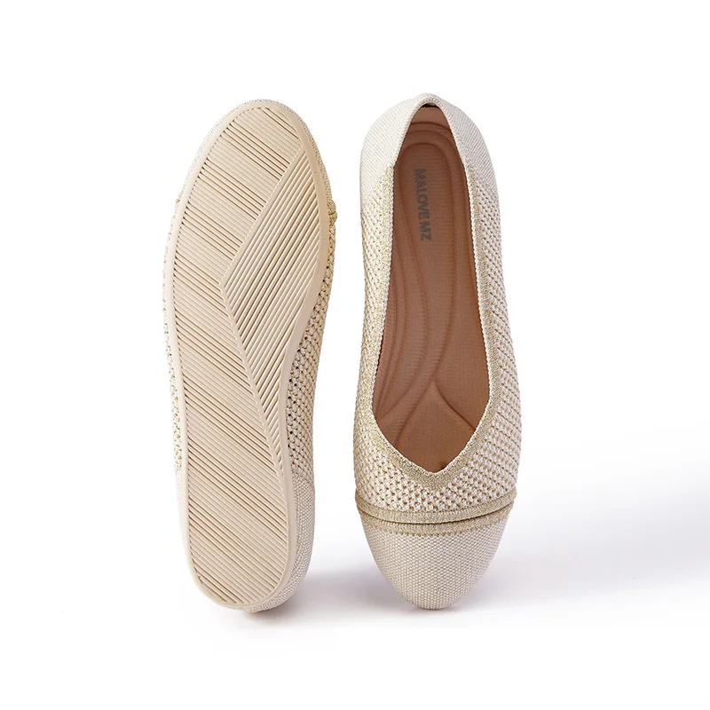 

Spring and Autumn Woman Flats Fashion Light Round Toe Hollow Princess Shoes Breathable Ladies Shoes Soft-soled Weave Shoes