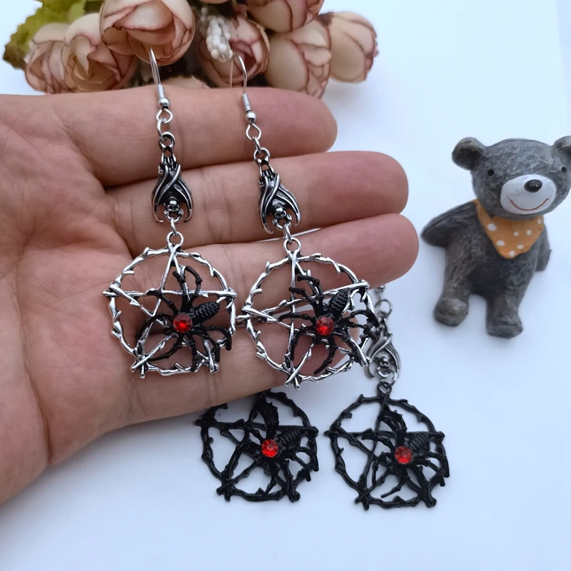 Женские серьги-гвоздики Maimang в виде черного паука и летучей мыши украшение для