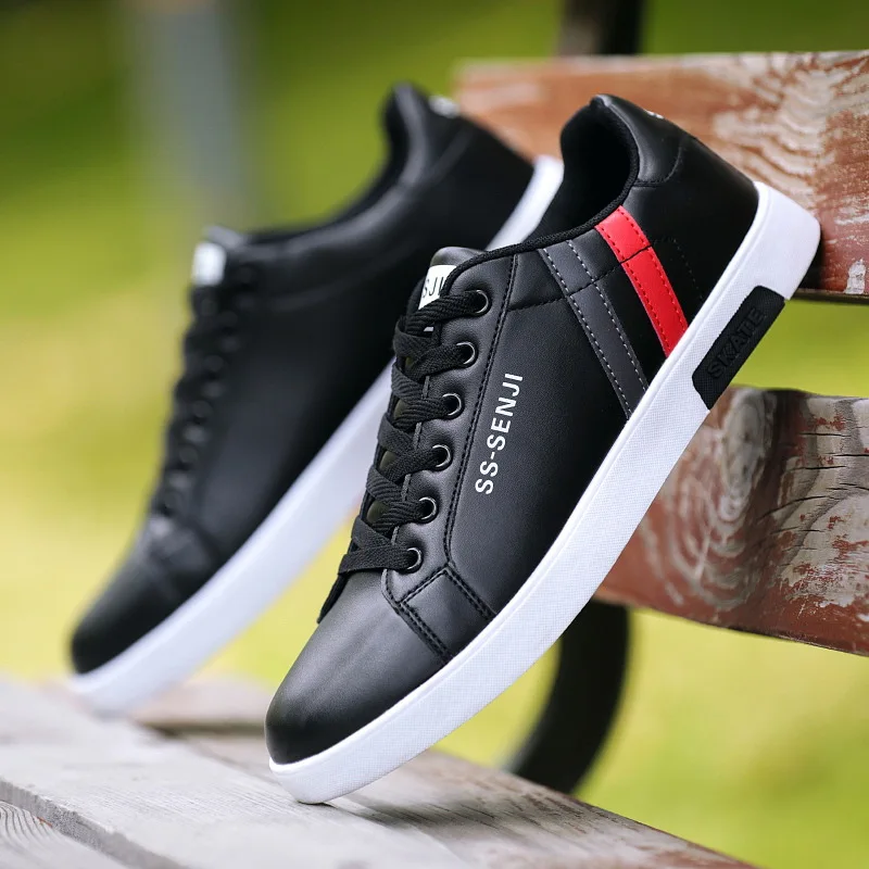 

Classic White Sneakers Men's Summer New Trend Casual All-match Men's Shoes Students Lightweight Flat Sneakers Zapatos De Hombre