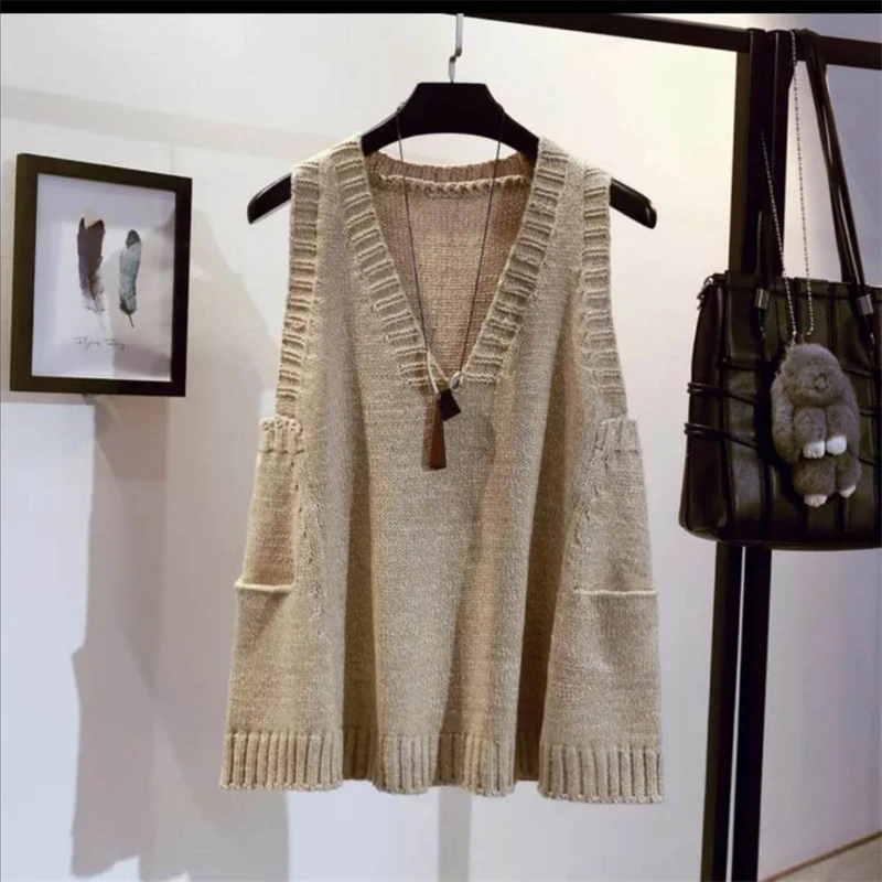 

Женский трикотажный жилет с V-образным вырезом, без рукавов