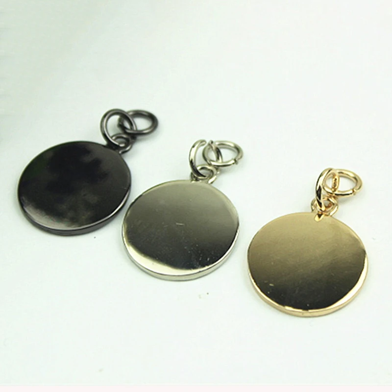 

1 шт., металлическая пряжка