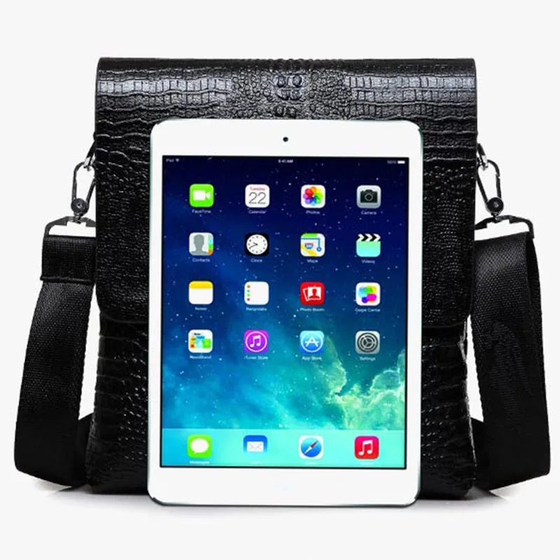 

fashion men messenger shoulder bags luxury designer Vintage Crossbody bags Male crocodile pattern briefcase men travel Bag 2019